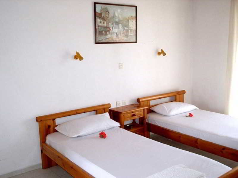 Eleni'S Garden & Castello Suites Alykanas  Eksteriør billede
